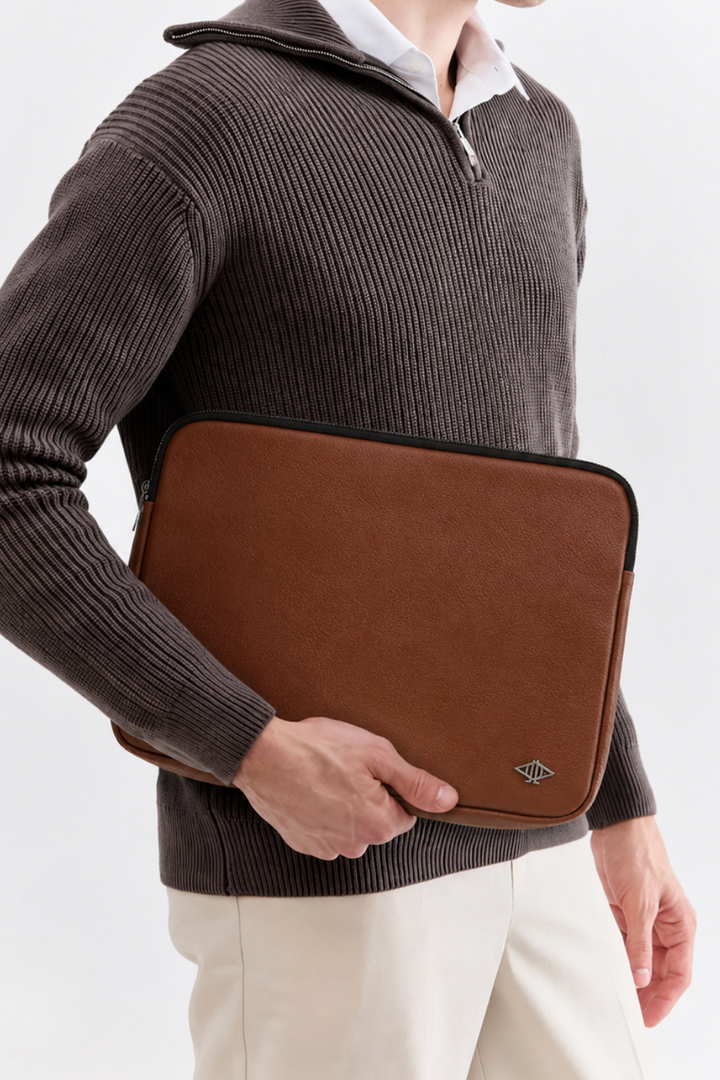 Kahverengi Laptop Çantası